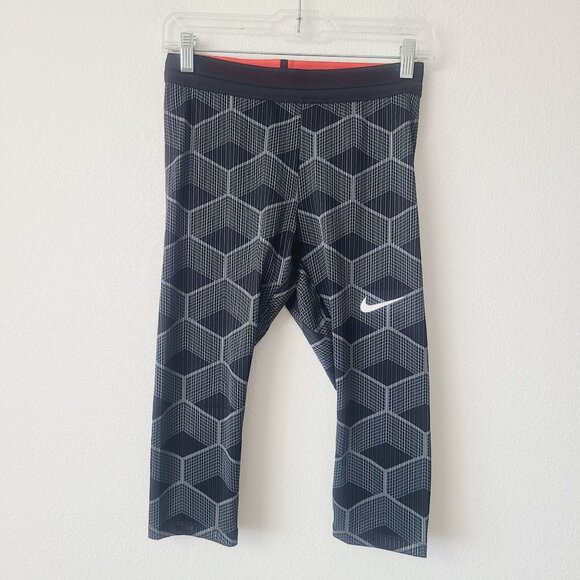 NEW Nike Womens Pro Elite 3/4 Track & Field Tights CT3901-000 Size 3XL Black - Picture 1 of 4